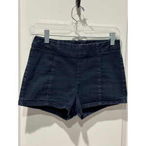Juniors Full Tilt Blue Jean back zip stretch Shorts 2” inseam Size 5